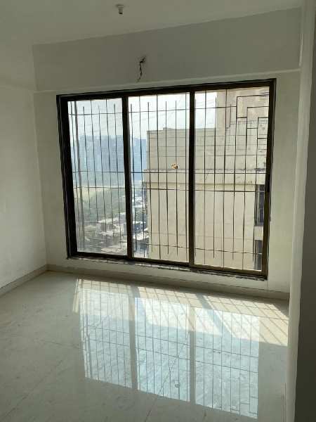 2 BHK Flats & Apartments for Sale in Ghatkopar East, Mumbai (998 Sq.ft.)