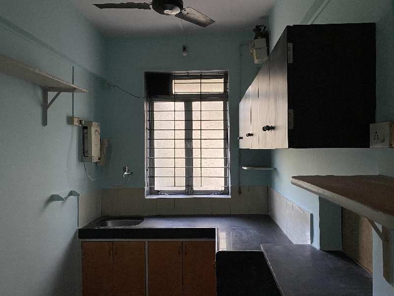 2 BHK Flats & Apartments for Rent in Chembur West, Mumbai (752 Sq.ft.)