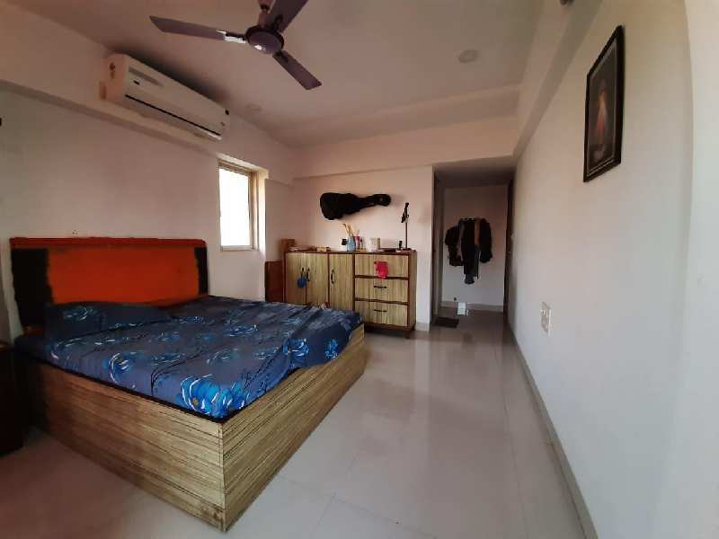 3 BHK Flats & Apartments for Rent in Chembur East, Mumbai (1147 Sq.ft.)