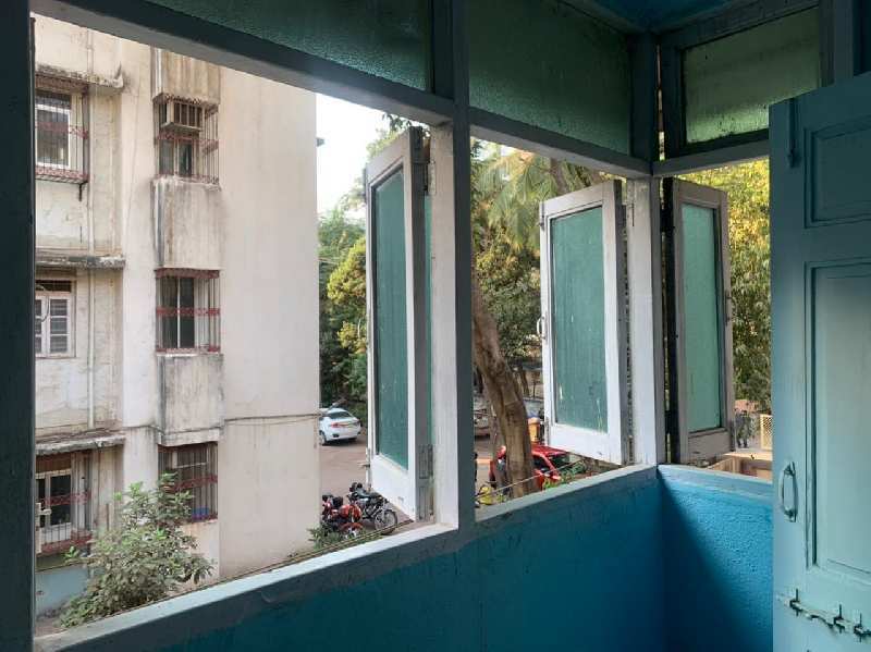 1 BHK Flats & Apartments for Sale in Chembur East, Mumbai (640 Sq.ft.)