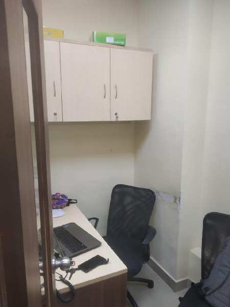 450 Sq.ft. Office Space for Rent in Ghatkopar East, Mumbai