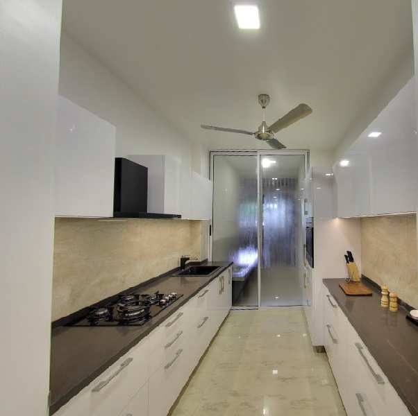 2 BHK Flats & Apartments for Sale in Parel, Mumbai (1312 Sq.ft.)