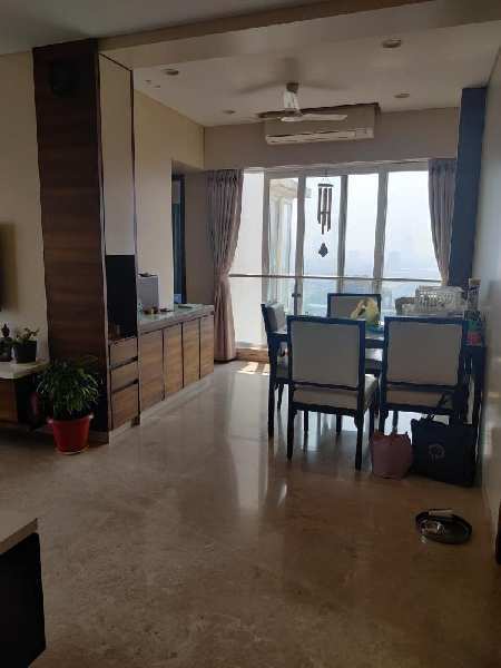 2 BHK Flats & Apartments for Sale in Dadar West, Mumbai (1250 Sq.ft.)