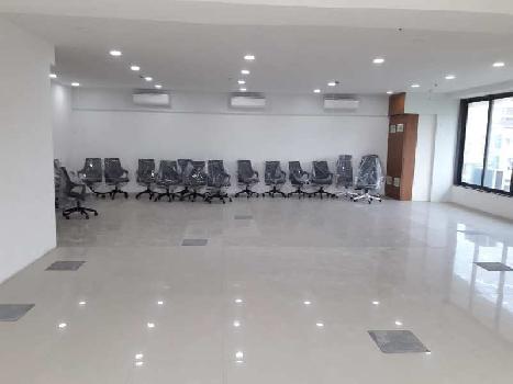 3600 Sq.ft. Office Space for Rent in Chembur East, Mumbai
