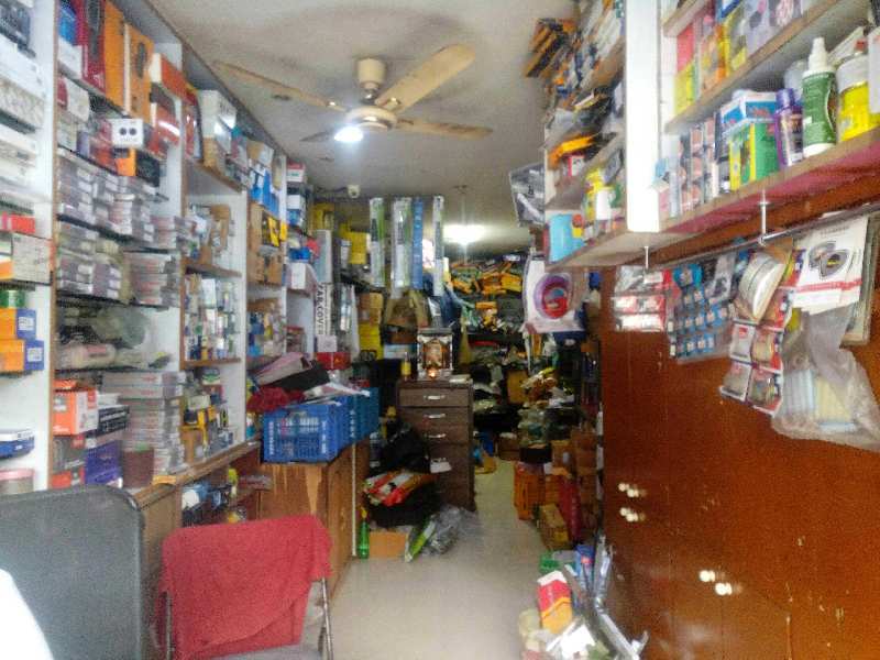400 Sq.ft. Commercial Shops for Rent in Ghatkopar East, Mumbai