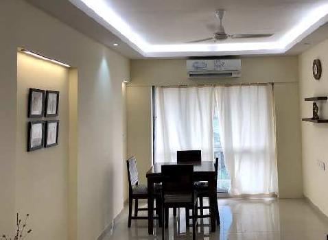 2 BHK Flats & Apartments for Sale in Bandra East, Mumbai (1077 Sq.ft.)