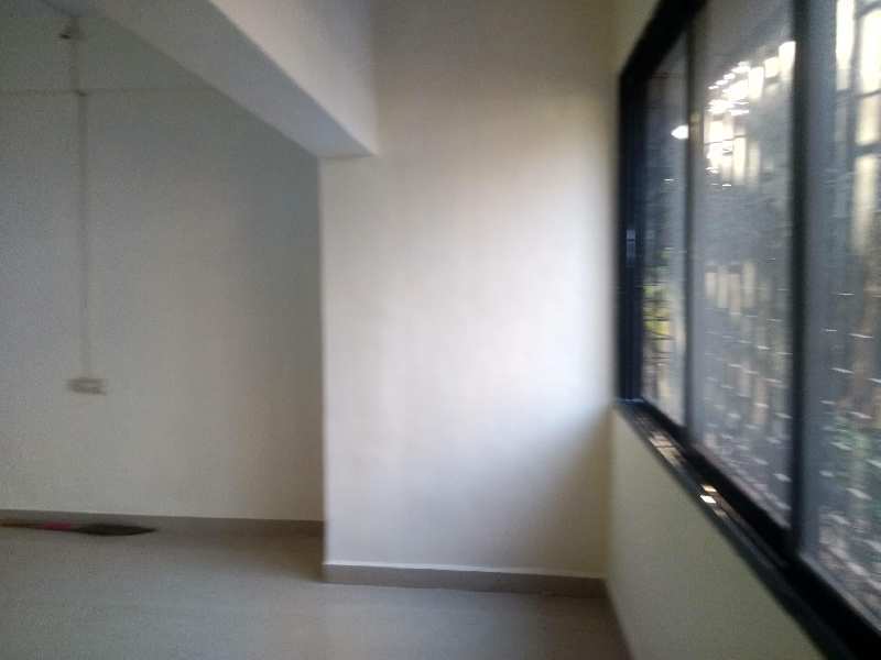 2 BHK Flats & Apartments for Sale in Arvind Nagar, Mumbai (1000 Sq.ft.)