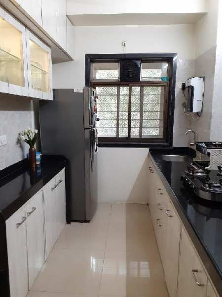 2 BHK Flats & Apartments for Sale in Kalina, Mumbai (900 Sq.ft.)