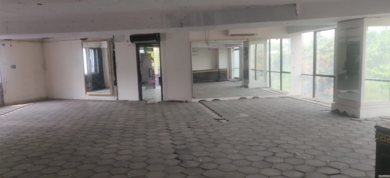 4000 sqft Bare Shell Office Available for Rent/Lease @ Camp, Pune, Maharashtra, India - 411001.