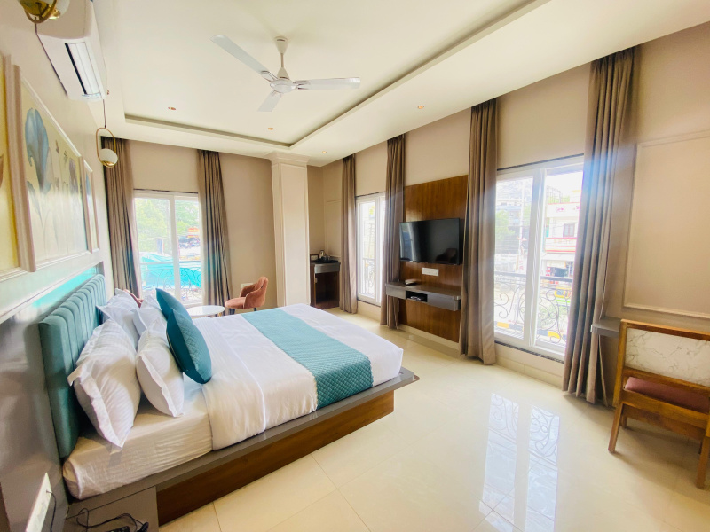 7500 Sq.ft. Hotel & Restaurant For Rent In Fatehsagar, Udaipur