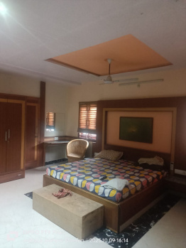 Hotel & Restaurant for Rent in Mansarovar Colony, Jaipur (7000 Sq.ft.)