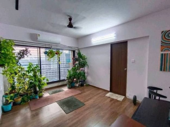 3BHK flat for sale in kandivali east