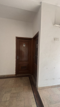 Office Space for Sale in Udyog Vihar, Gurgaon (20700 Sq.ft.)