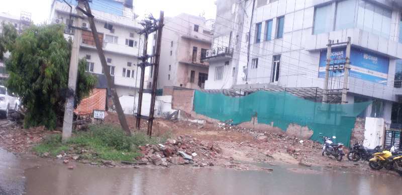Industrial Land / Plot for Sale in Udyog Vihar, Gurgaon (450 Sq. Meter)