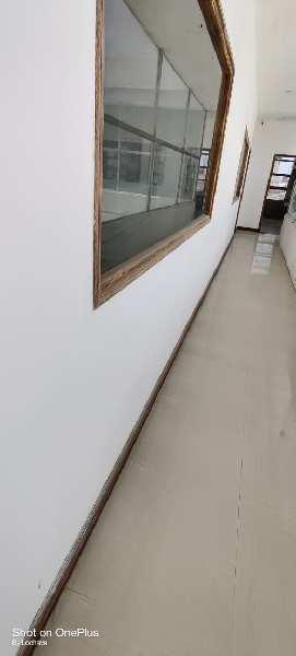 27000 Sq.ft. Factory / Industrial Building for Rent in Udyog Vihar, Gurgaon