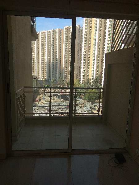 3 BHK Flats & Apartments for Rent in Techzone 4, Greater Noida (1740 Sq.ft.)