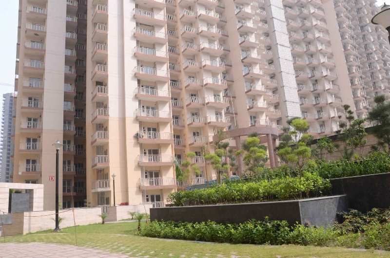 3 BHK Flats & Apartments for Rent in Sector 16B, Greater Noida (1764 Sq.ft.)