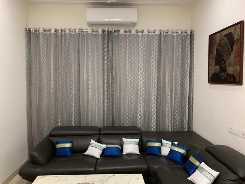 3 BHK Flats & Apartments for Rent in Techzone 4, Greater Noida (2005 Sq.ft.)