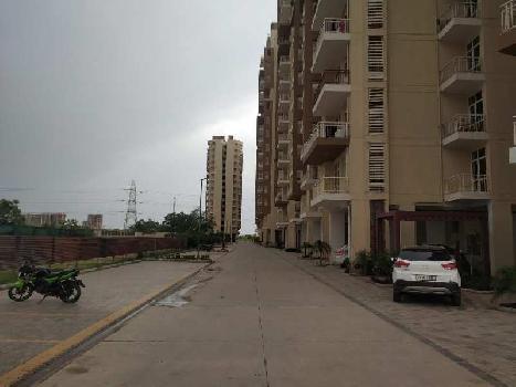 3 BHK Flats & Apartments For Sale In Alwar Bypass Road, Bhiwadi (1300 Sq.ft.)