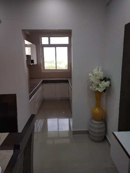 3 BHK Flats & Apartments for Sale in Alwar Bypass Road, Bhiwadi (1300 Sq.ft.)