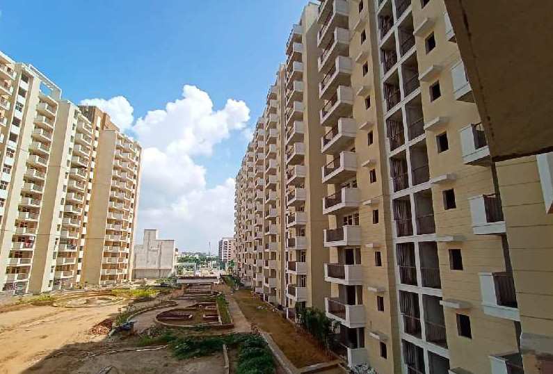 2 BHK Flats & Apartments for Sale in Tapukara, Bhiwadi (1000 Sq.ft.)
