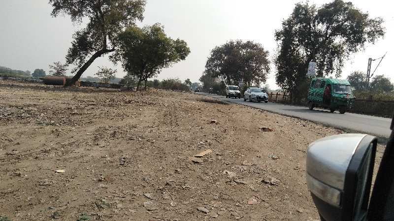 Residential Plot For Sale In Uttar Pradesh (7400 Sq. Yards)