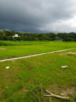 Main Road Commercial and Residential property is available for sale at khushalpur Vikas Nagar