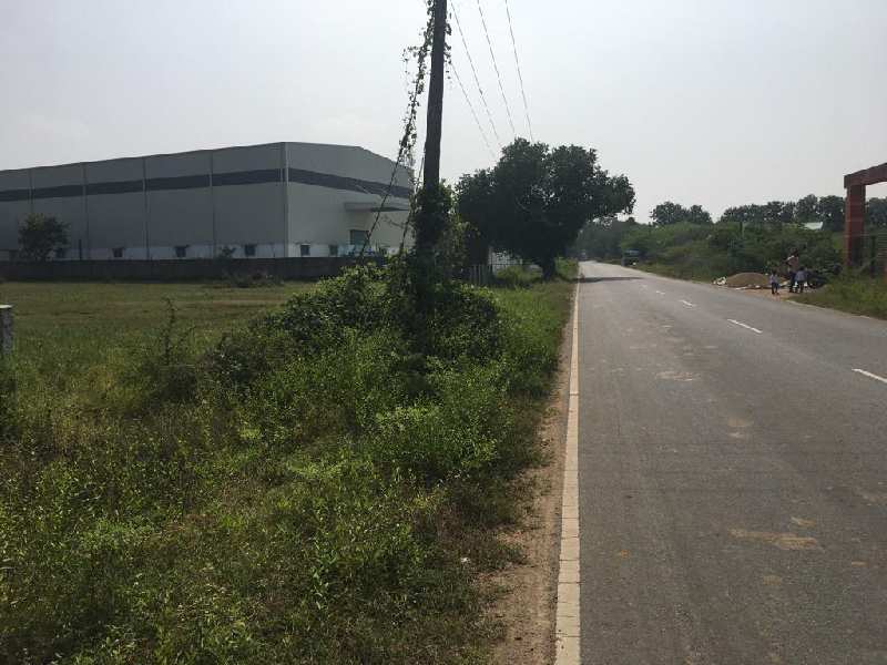 Very Prime Industrial & Commercial Land Parcel In Kunnam, SH120 Near Flextronics ORAGADAM INDUSTRIAL CORRIDOR, Oragadam