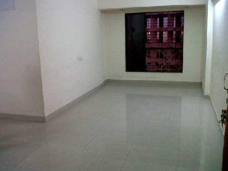 2 BHK Flat For Rent In Law College Road, Pune