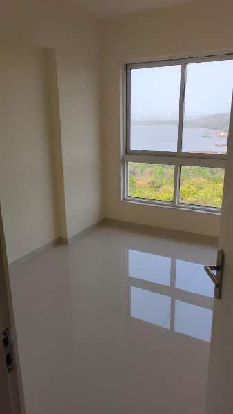 Unobstruted 2bhk seafacing flat for rent near MES college zuarinagar South Goa