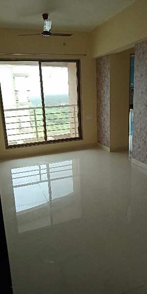 1 BHK Flats & Apartments for Sale in Taloja Phase 2, Mumbai (710 Sq.ft.)