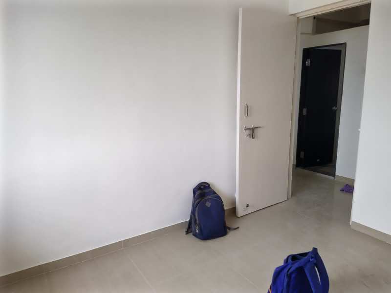 2bhk for rent in the heart of Worli