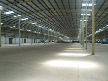 95000 Sq.ft Industrial Shed for Rent in Pirana