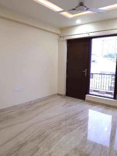3 BHK Builder Floor for Sale in Block H, Gurgaon (280 Sq. Yards)