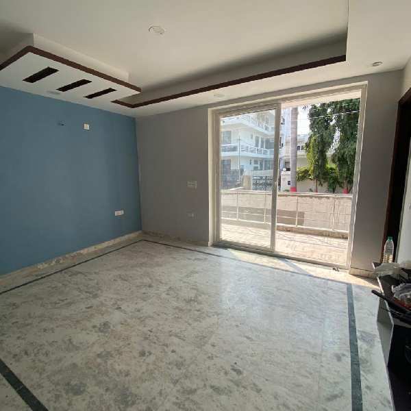 4 BHK Builder Floor for Sale in Sector 23, Gurgaon (520 Sq. Yards)