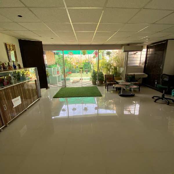 3 BHK Builder Floor for Sale in Palam Vihar, Gurgaon (360 Sq. Yards)
