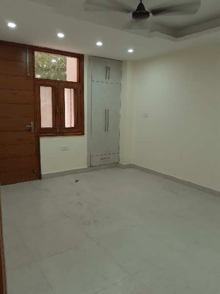 4 BHK Builder Floor for Rent in Block E, Gurgaon (1400 Sq.ft.)