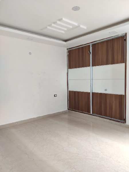 3 BHK Builder Floor for Sale in Palam Vihar, Gurgaon (1900 Sq.ft.)