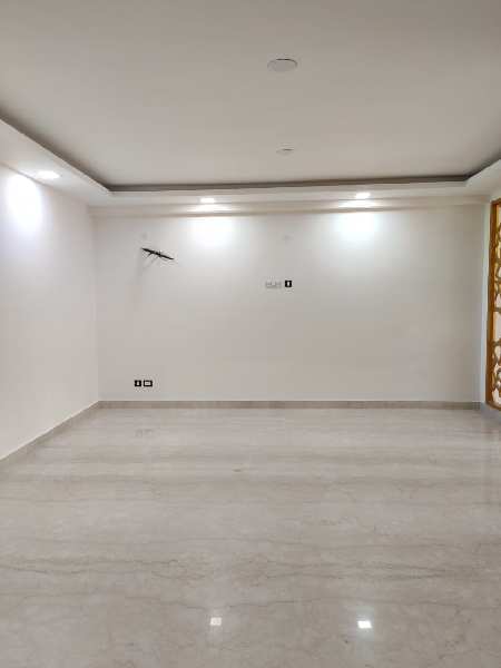 3 BHK Builder Floor for Sale in Block C, Gurgaon (2000 Sq.ft.)