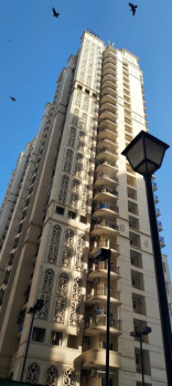 3bhk Apartment is Available for rent in DLF Capital Greens