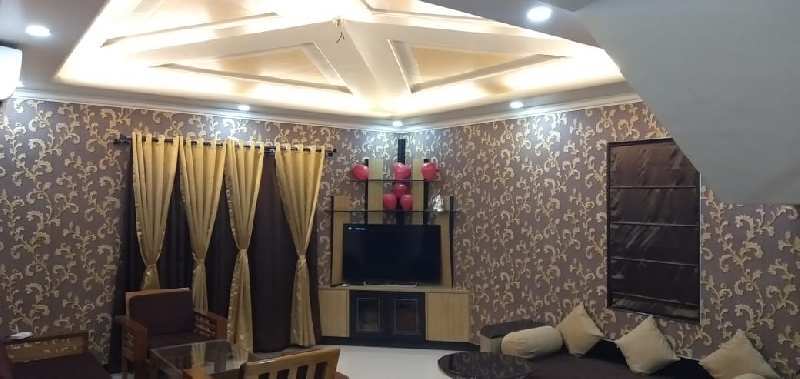 Fully Furnished Row House