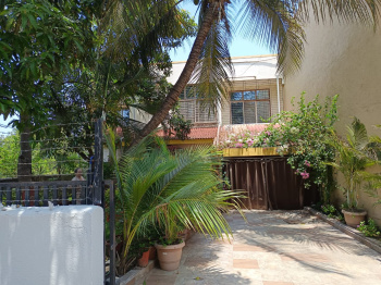 4 BHK Independent House for Sale in Tithal Road, Valsad (3990 Sq.ft.)