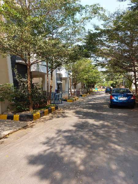 4 bhk Gated Community Villa for sale