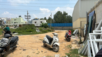 15000 sq ft land for rent in belathur main road