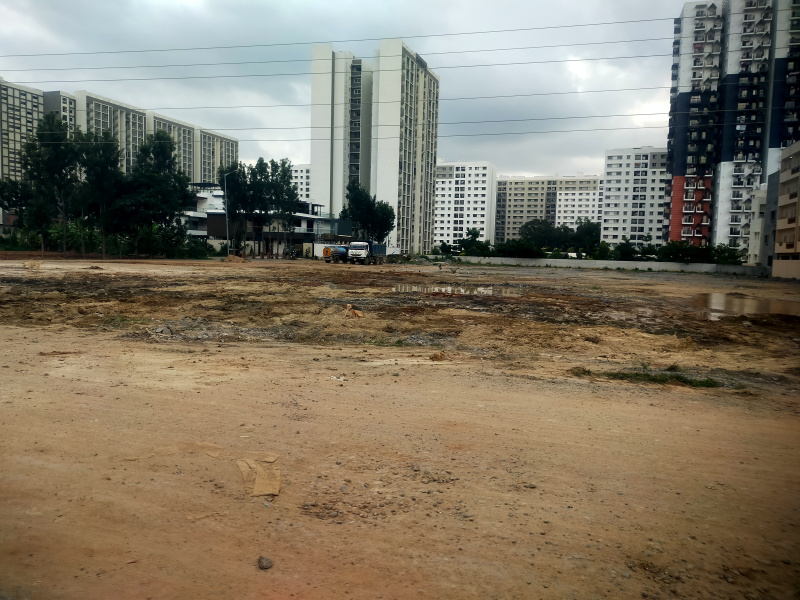 2acre land for sale Whitefield main road