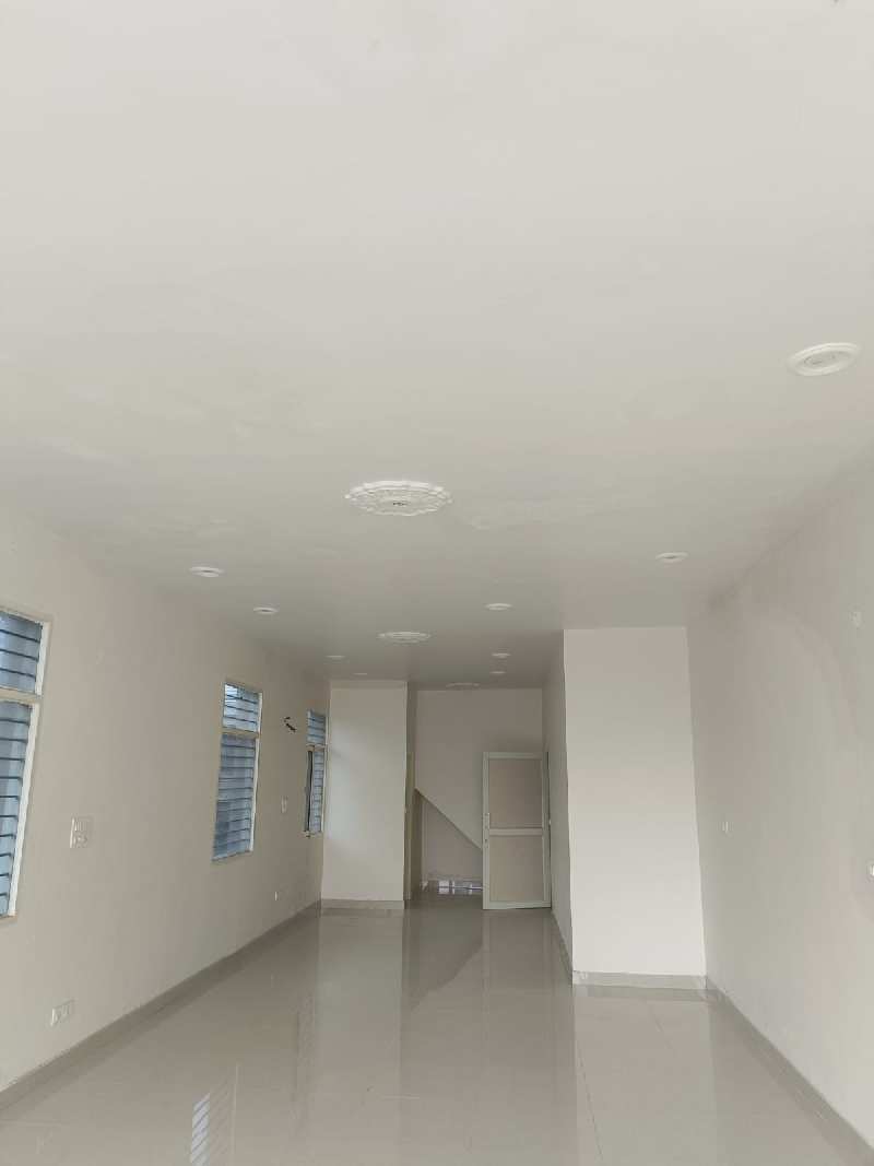 Showroom 1st floor for rent in Peer muchalla prime Location