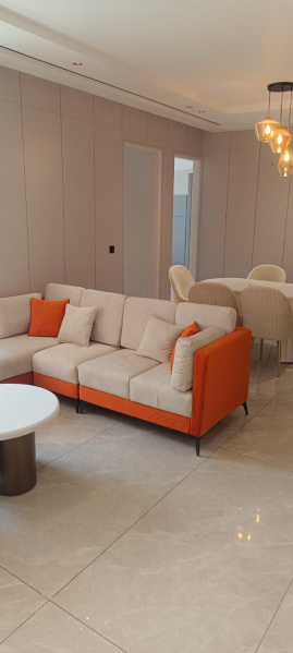3 bhk ready to move flat unexpected rate 1 cr Only