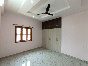 3 BHK Flats & Apartments for Rent in HRBR Layout, Bangalore (1550 Sq.ft.)