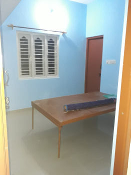 2 BHK Flats & Apartments for Rent in HRBR Layout, Bangalore (1300 Sq.ft.)