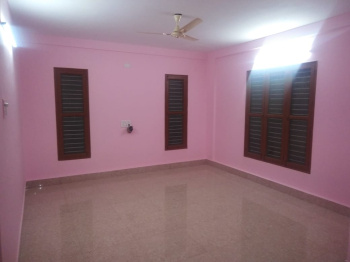 3 BHK Individual Houses / Villas for Sale in Wadakkanchery, Thrissur (16 Cent)